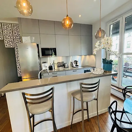 Modern Cozy Flat In The Marais Parking Paris