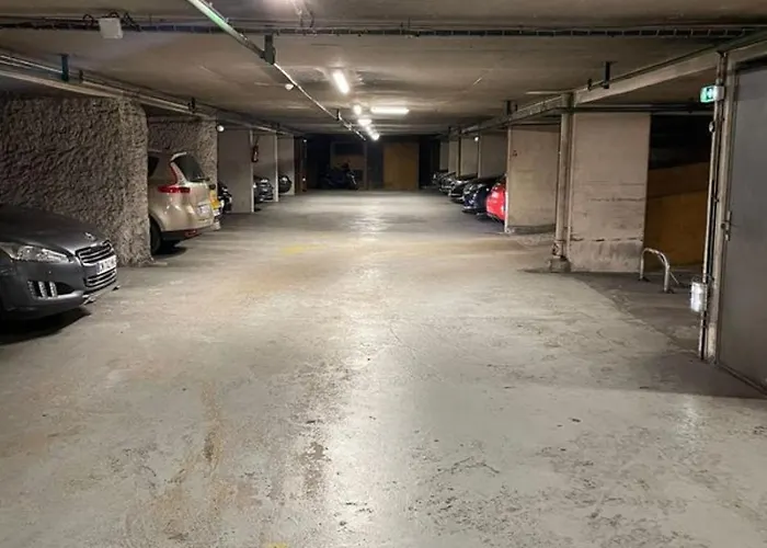 Duplex Marais Square Du Temple Parking Parijs