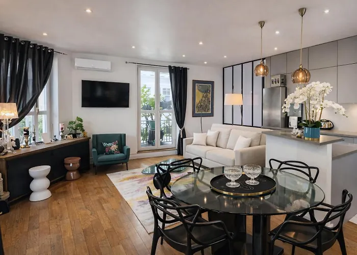 Duplex Marais Square Du Temple Parking París