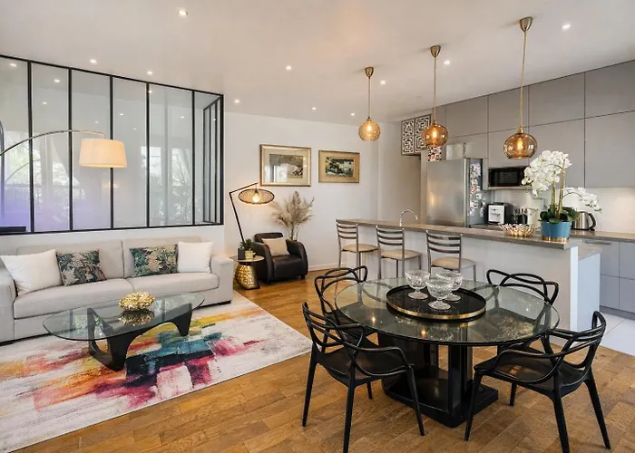 Apartamento Duplex Marais Square Du Temple Parking París